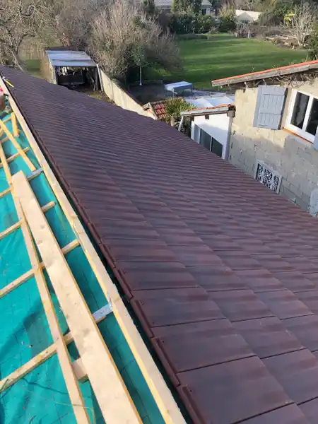 Réfection complète d’une charpente et d’une couverture — réalisation MRB Couverture