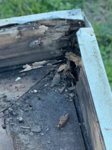 Réparation d’un support de toiture endommagé